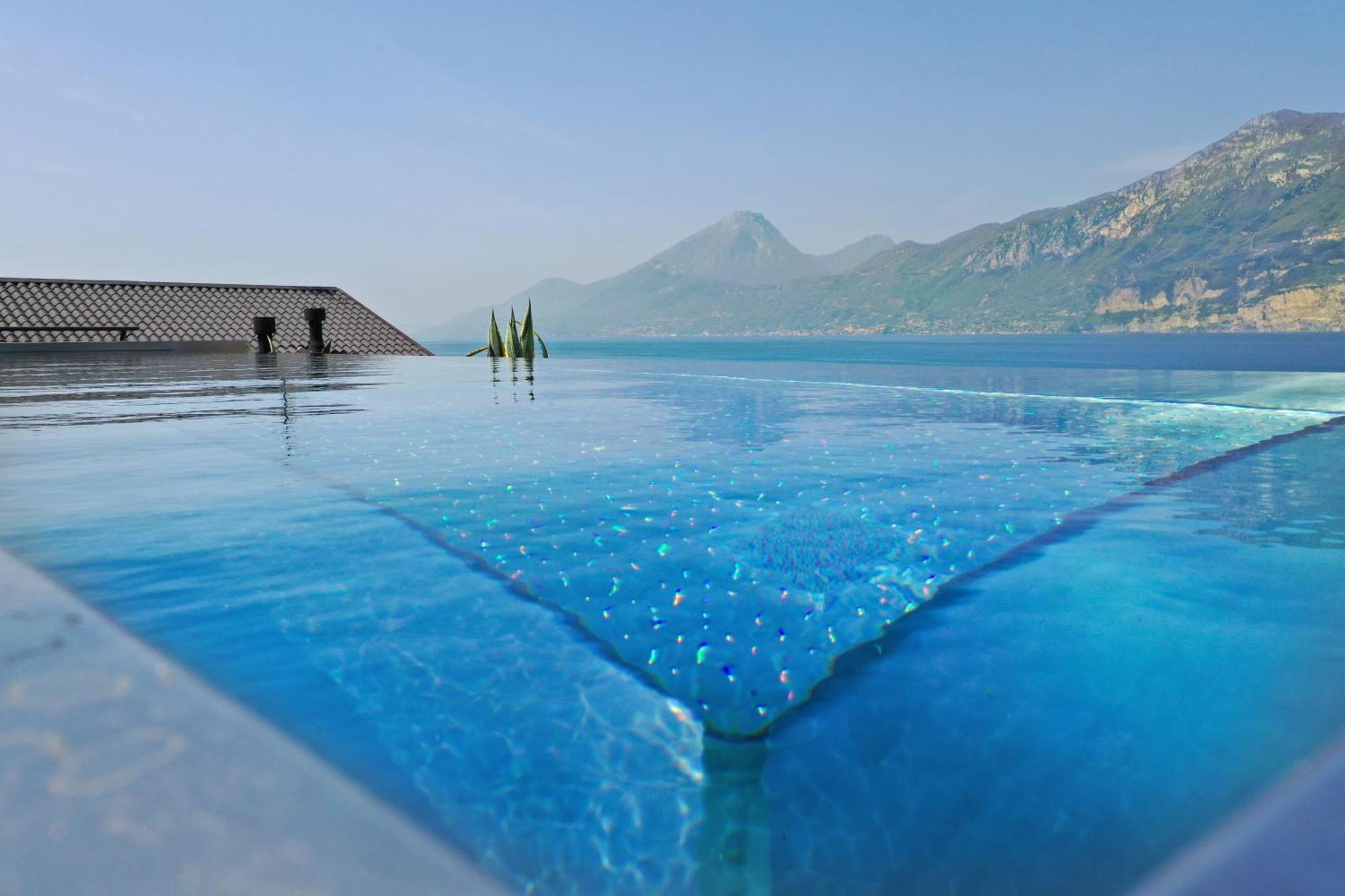 Sunset Residence Brenzone sul Garda Exteriör bild